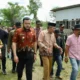 Wako Fadly Amran cek kondisi wilayah terdampak genangan di Tunggul Hitam. (dok. Prokopim)