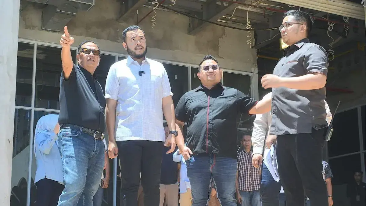 Wako Fadly Amran cek progres pembangunan Basko City Mall. (dok. Prokopim)