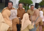 Wali Kota Pariaman Ingatkan Kedisiplinan pada Apel Gabungan Pertama Usai Lebaran