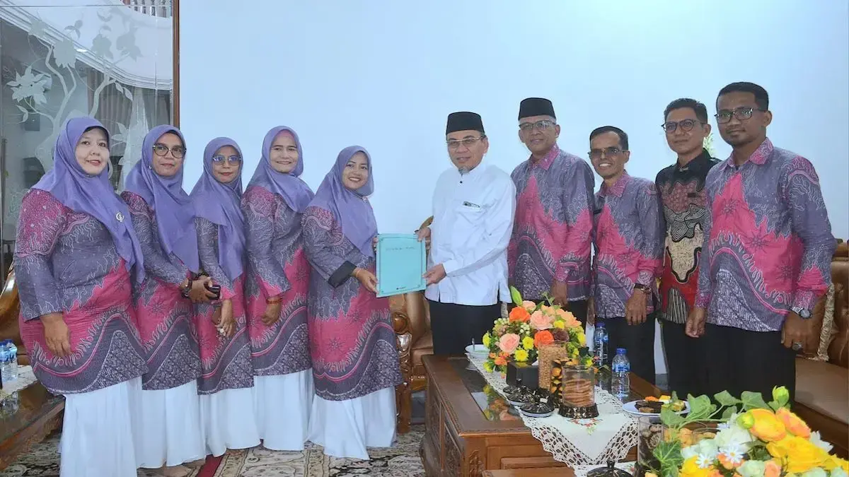 Wawako Maigus Nasir menerima kunjungan MGMP. (dok. Prokopim)