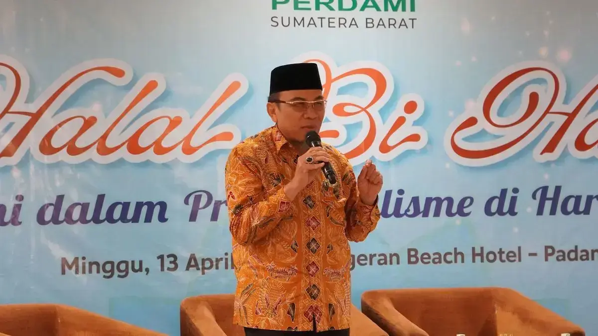 Wawako Maigus Nasir saat menghadiri halalbihalal bersama Perdami Sumbar. (dok. Prokopim)