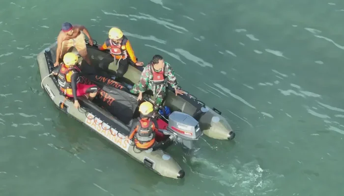 Terseret Ombak di Pantai Pasie Tiku, Tiga Pelajar Tewas, Belasan Selamat