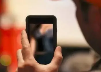 Rekam Mahasiswi saat Mandi, Oknum Dokter Gigi Terancam 12 Tahun Penjara