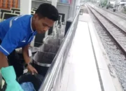 Aksi Heroik Petugas KAI Sumbar Selamatkan ODGJ dari Percobaan Bunuh Diri di Rel Kereta