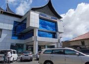 Ditegur Wamenaker soal Penahanan Ijazah Mantan Pegawai, Begini Sikap BRI Bukittinggi