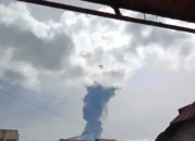 Gunung Marapi Erupsi, Kolom Abu tak Terpantau Akibat Awan Tebal
