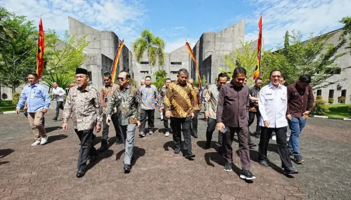 Perang Dagang AS–China Makin Memanas, Produk Lokal Terancam Tergusur