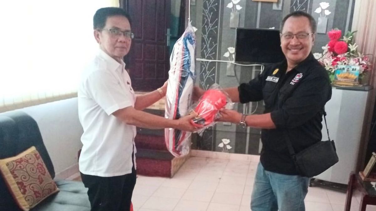 PTPN IV bantu alat untuk latihan bagi atlet karate Jambi. (dok. istimewa)