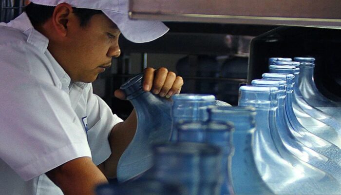 Ahli Teknologi Pangan: Air dalam Galon Penyok Tetap Aman Dikonsumsi