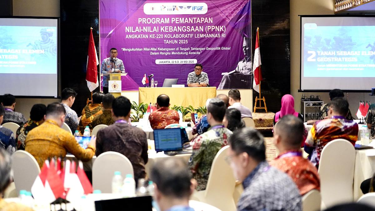 Wamen ATR BPN Ossy Darmawan jadi pembicara di LEMHANNAS RI. (dok. istimewa)