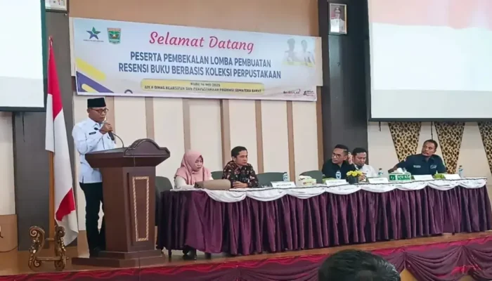 Dorong Minat Baca, Dinas Perpustakaan Sumbar Gelar Lomba Resensi Buku untuk Pelajar