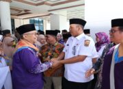 103 Calon Haji Kota Pariaman Dilepas Menuju Tanah Suci, Wawako Ingatkan Jaga Kesehatan-Kekompakan