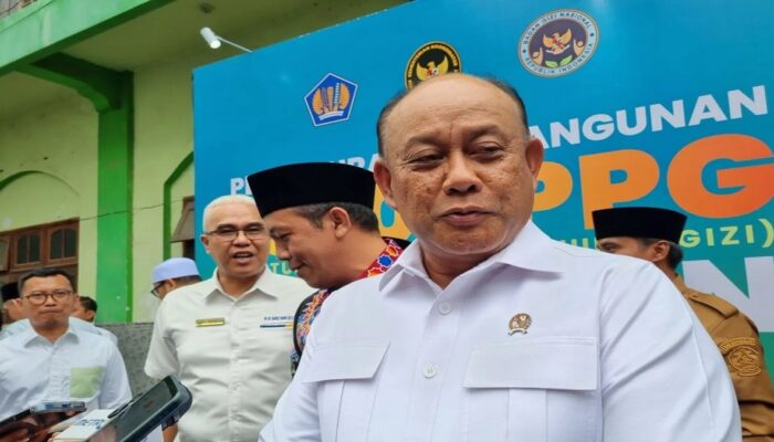 Kepala BGN Tegaskan Program Makan Bergizi Gratis Tidak Berikan Bahan Mentah