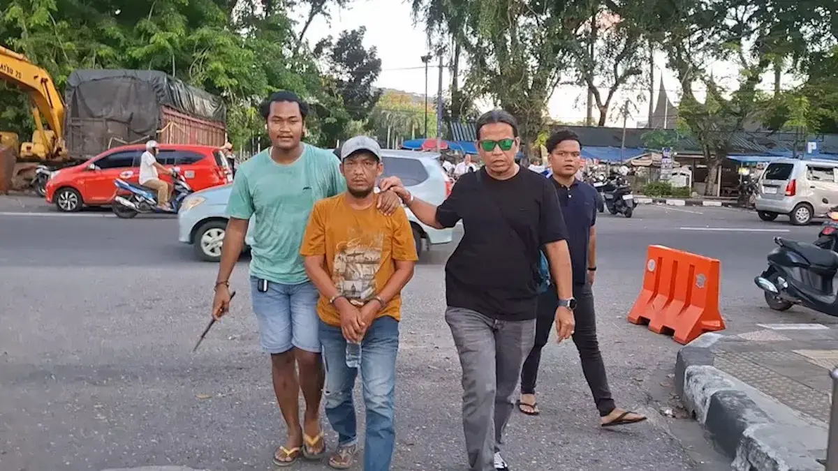 Pelaku penusukan tukang parkir di Simpang Karya, Kecamatan Padang Selatan, Kota Padang. (dok. Tim Klewang)