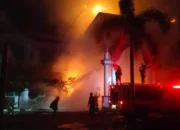 Selidiki Penyebab Kebakaran, Polisi Bawa CCTV di Gedung FKM Unand