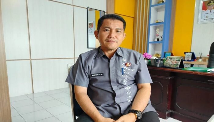 Pemkab Agam Selesaikan Perbaikan Lampu Penerangan Jalan di Pusat Kota