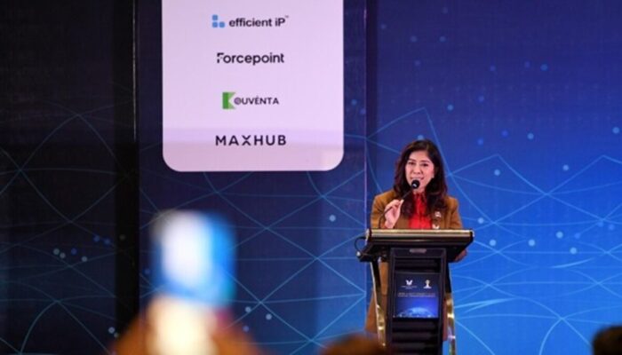 Transformasi AI yang Inklusif, Menkomdigi Meutya Hafid Dorong Percepatan Akses Internet di Kawasan Timur