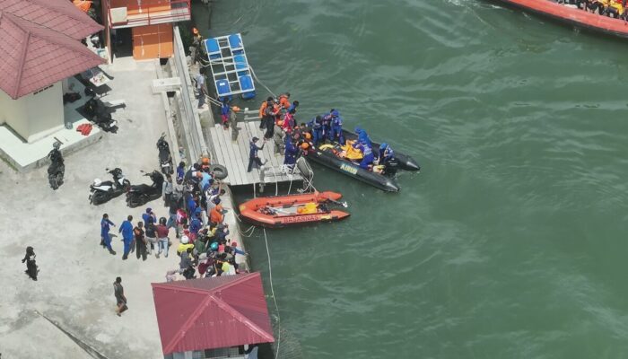 Pria tanpa Identitas Tenggelam di Pantai Padang Ditemukan Meninggal Dunia