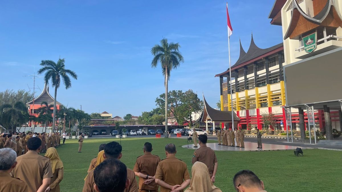 Apel pertama Sekdaprov Sumbar usai dilantik. (dok. adpsb)