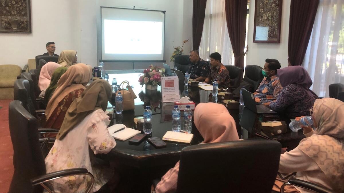 Rakor yang digelar PT Semen Padang guna mengatasi masalah stunting di tiga kecamatan di Kota Padang. (dok. Humas)