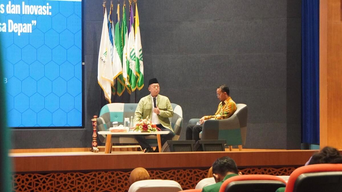 Kuliah umum menteri Nusron di Kampus UNUSA. (dok. ATR/BPN)