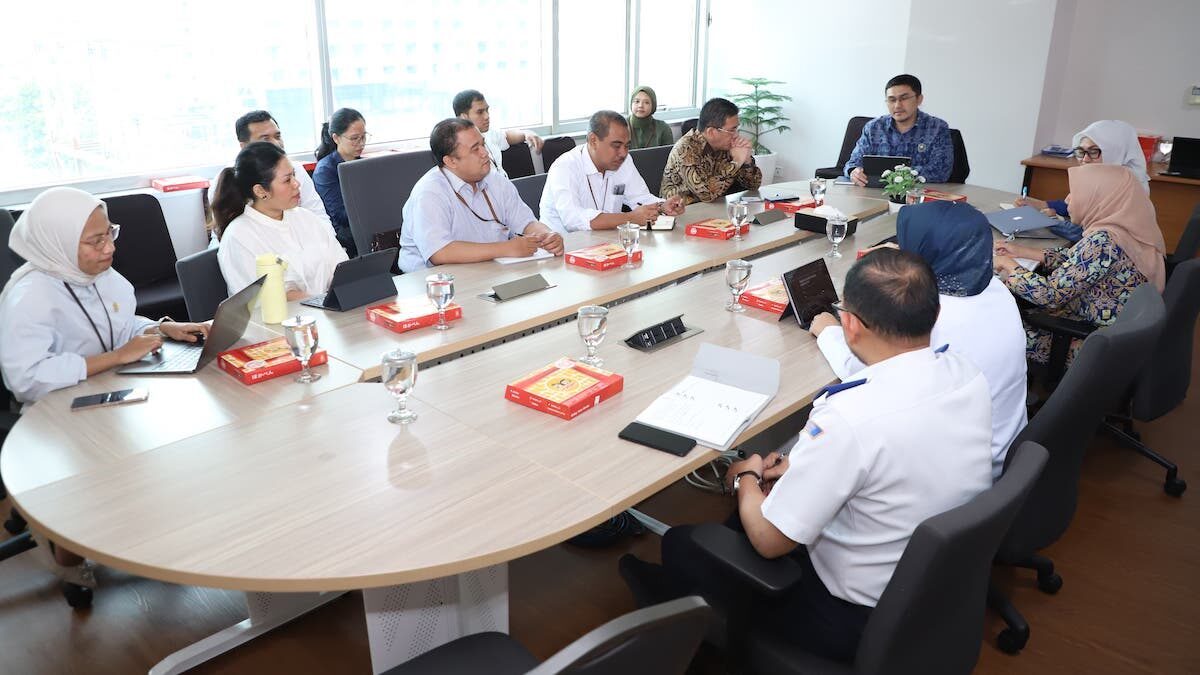 Rapat di kementerian ATR/BPN jelang gelaran Conference of Infrastructure 2025. (dok. ATR/BPN)