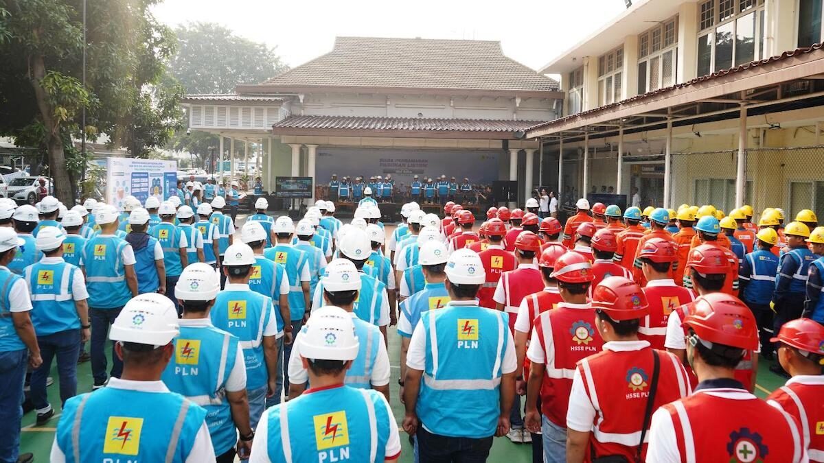 Suasana apel siaga pengamanan pasokan listrik selama Idul Adha. (dok. istimewa)