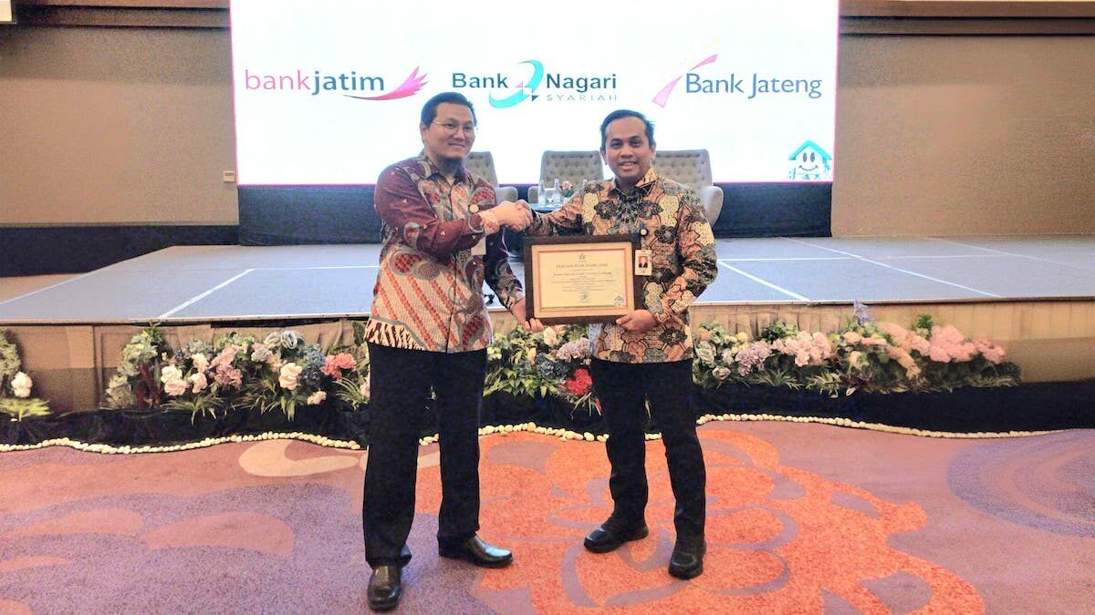 Bank Nagari terima dua penghargaan dari BP Tapera. (dok. istimewa)