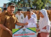5.400 Siswa Pasaman Dapat Bantuan Seragam Gratis, Baznas Kucurkan Rp1,25 Miliar