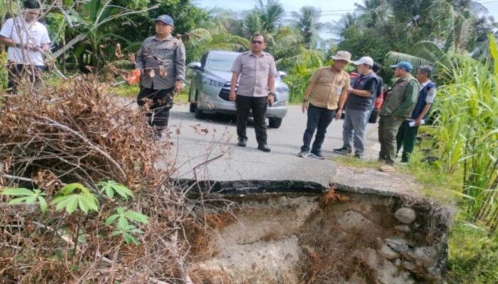 BNPB Verifikasi Usulan Perbaikan 12 Infrastruktur Rusak di Padang Pariaman