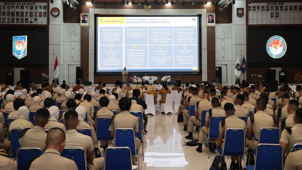 Menteri Nusron beri sambutan di orientasi kepemimpinan gelombang 2. (dok. ATR/BPN)