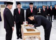 Lantik Pejabat Baru di Lingkup Eselon II, Menteri Nusron Ingatkan 80% Tugas Pokok Adalah Pelayanan