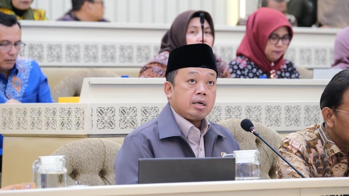Menteri Nusron saat rapat dengan DPR RI Komisi II. (dok. ATR/BPN)