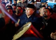 Ribuan Pengunjung Saksikan Prosesi Maarak Jari-Jari, Wawako Mulyadi Himbau Jaga Ketertiban