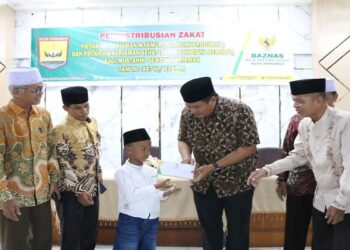 275 Mustahik Terima Zakat Baznas Pariaman lewat Program Pariaman Makmur dan Pariaman Sehat