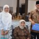 Gubernur Mahyeldi bertemu owner Paragon Corp, Nurhayati Subakat. (dok. adpsb)