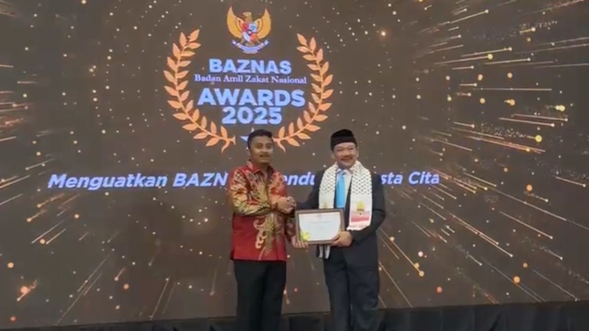 Pemprov Sumbar dapat penghargaan Baznas. (dok. istimewa)