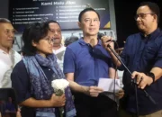 Dapat Abolisi dari Presiden Prabowo, Tom Lembong Resmi Bebas dari Rutan Cipinang