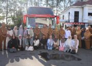 Wako Pariaman Lepas 13 Mahasiswa Program “Saga Saja Plus” ke Telkom University Bandung