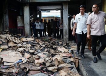 Andre Rosiade Tawarkan Solusi Revitalisasi Pasar Silungkang yang Terbakar, Minta Pemko-Nagari Duduk Bersama