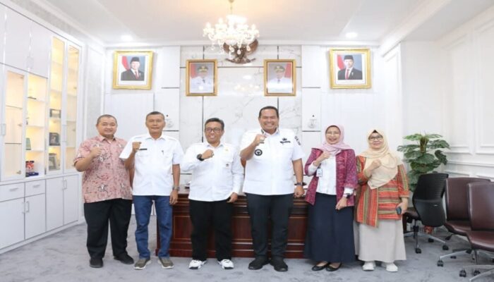 Kementerian LHK Dampingi Pengelolaan Sampah di Pariaman, Wako Harap Solusi Jangka Panjang