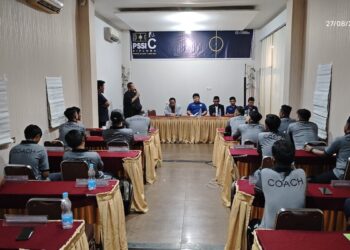 Kursus kepelatihan sepakbola Diploma C PSSI digelar di Padang. (dok. Radarsumbar)