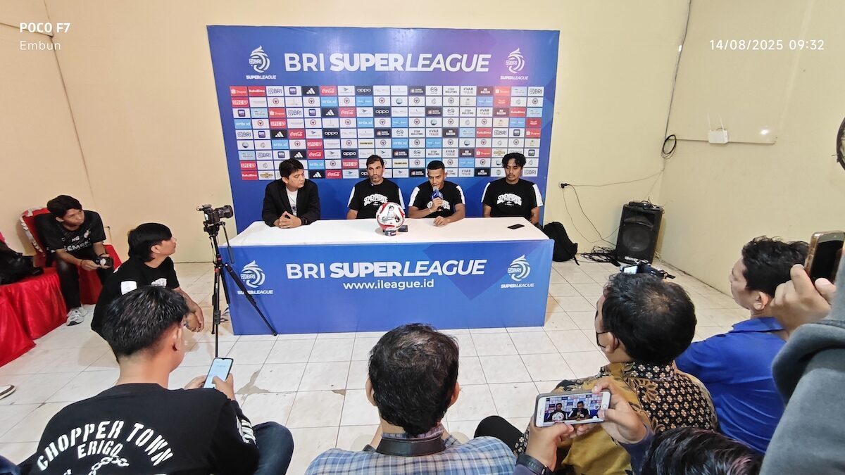 Prematch press conference Semen Padang FC kontra Dewa United. (dok. Radarsumbar)