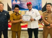 Aktif dalam Program GENTING, PT Semen Padang Raih Penghargaan dari Pemkab Solok