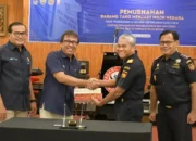 PT Semen Padang dan Bea Cukai Musnahkan Barang Ilegal Senilai Rp22 Miliar