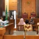 Sidang tipiring untuk PKL dan pemilik kafe yang digelar Satpol PP Padang di PN Padang. (dok. istimewa)