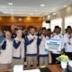 PLN UP3 Bukittinggi serahkan bantuan pendidikan. (dok. istimewa)