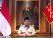 Prabowo Kenang Pertempuran Surabaya saat Pimpin Ziarah Hari Pahlawan di TMP Kalibata