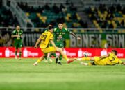 Skor 1-0, Gol Bruno Moreira Antar Persebaya Kalahkan Semen Padang FC