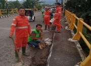 LPS Kurao Pagang Gelar Aksi Bersih Jalan Utama, Ajak Warga Jaga Lingkungan